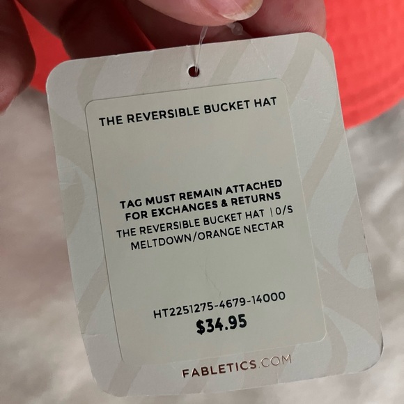Fabletics reversible bucket hat - Picture 4 of 4